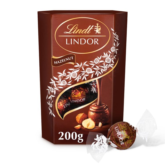 Lindt Lindor Hazelnut Chocolate Truffles 200g