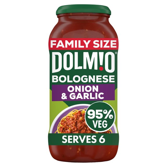 Dolmio Bolognese Onion Garlic Pasta Sauce 675g